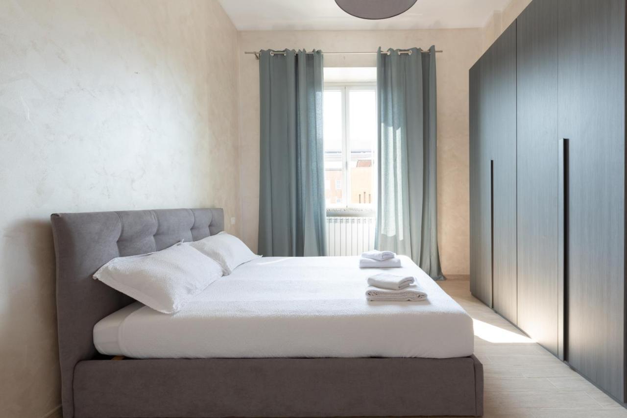 Appartamento Zara Bright Flat Milano Esterno foto